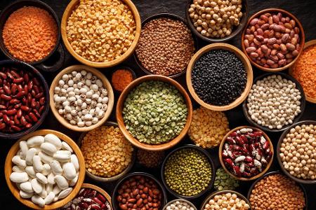 Stressresistent mit Hülsenfrüchten? Die Protein-Bomben wie Kichererbsen, Linsen und Co. versorgen uns mit großen Mengen an K...