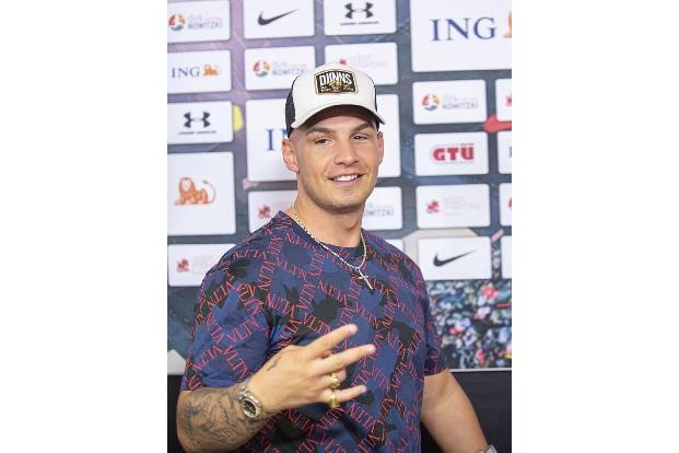 Vor zwei Wochen machte Pietro Lombardi öffentlich, wegen zu schnellen Fahrens bis Mitte Juni ohne Führerschein leben zu müss...