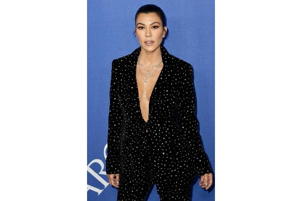 Bleiben wir bei den Kardashians: Als Kourtney für ein paar Monate nicht mit Scott Disick zusammen war, hatte sie eine kurze ...