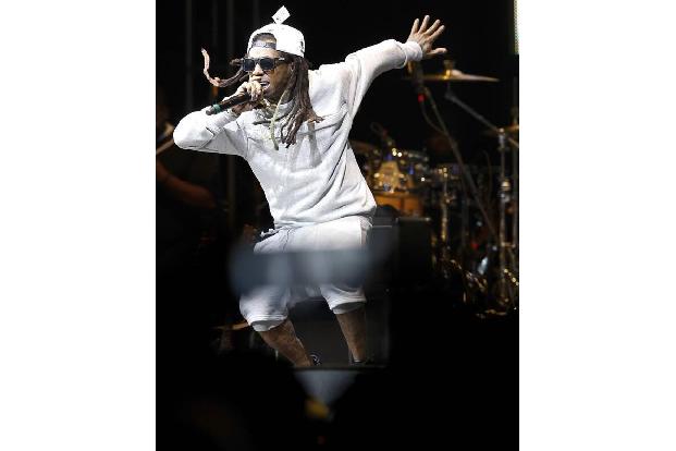 Lil Wayne wurde mit 16 Jahren zum ersten Mal Vater. 2017 behauptete eine in New Orleans lebende Frau, der Rapper habe sie ge...