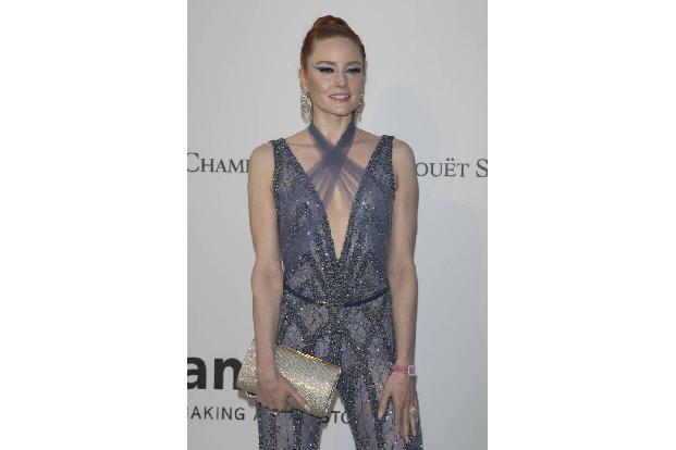 Das Model machte sich keine Illusionen, was die vorderen Ränge angelangte, die von Läufern belegt werden, die nur etwas über...