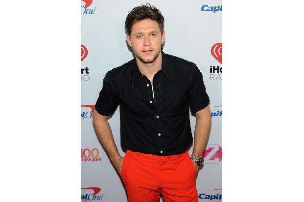 Nachdem Niall Horan und Schauspielerin Hailee Steinfeld sich 2018 trennten, ging der Musiker auf Erkundungstour durch Raya. ...