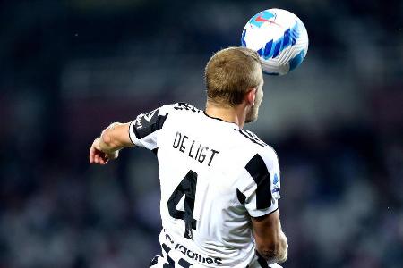 Den niederländischen Verteidiger bringt die 'Marca' bei Newcastle United ins Gespräch. Selbiges gilt für de Ligts Mitspieler...