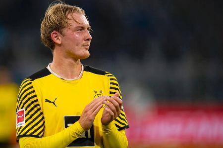 Ersetzte den gesperrten Dahoud im Mittelfeld. In den entscheidenden Momenten nicht wach genug, vertändelte Umschaltaktionen ...