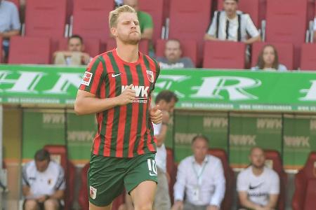 Feierte sein Startelf-Debüt im Trikot des FCA. Viel fehlte nicht und Maier hätte auch seinen Premieren-Treffer bejubelt, den...