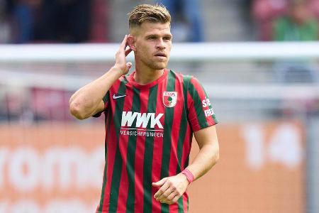 Lief einmal frei auf Kobel zu, verschluderte die Chance, die ohnehin zurückgepfiffen worden wäre, aber leichtfertig. Blieb a...