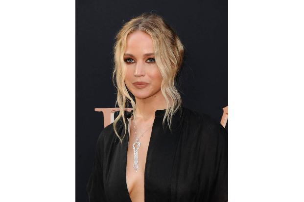 Jennifer Lawrence ist selbst schwanger, doch das hielt die Schauspielerin nicht davon ab, am Wochenende (2. Oktober) für das...