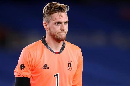 In seiner eigentlichen Rolle als Torverhinderer kaum gefordert. Erste Parade im wörtlichen Sinne erst nach 64 Minuten. Wenn ...