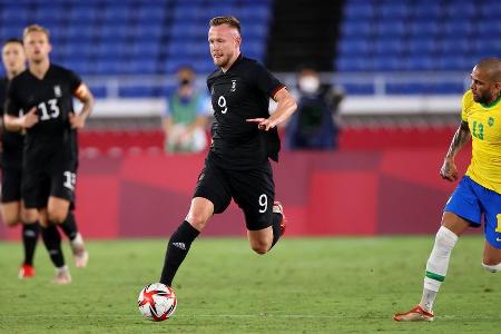 Kam nach gut einer Stunde für den glücklosen Richter. Riesenchance zum Ausgleich in der 70. Minute, scheiterte jedoch an Ira...