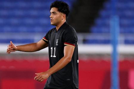 Sehr bemüht, in manchen Aktionen jedoch zu verschnörkelt. Glänzende Vorarbeit zu Teucherts Großchance (70.), ansonsten nicht...