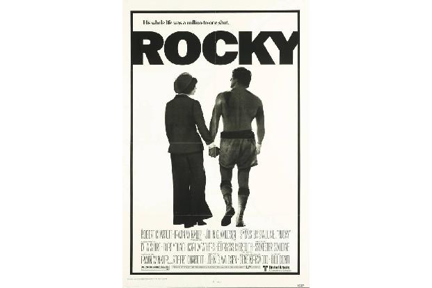 ...Stallones große Stunde, als ihn ein Boxkampf zu dem Drehbuch für 'Rocky' inspirierte. Er bot es mehreren Produzenten an, ...