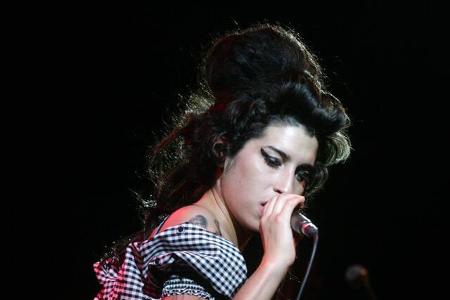 ...Shangri-Las noch einmal hören. Also habe ich meine Gefühle in Songs verarbeitet, und so bin ich durchgekommen.