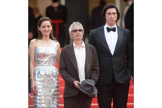 Mit dem Musicalfilm 'Annette' wurden die Internationalen Filmfestspiele in Cannes 2021 eröffnet. Die Stars Marion Cotillard ...