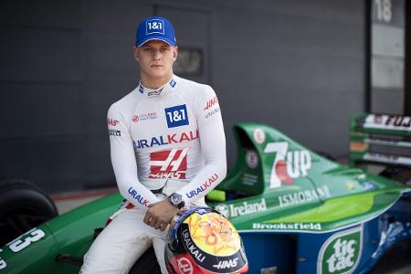 Mick Schumacher im Jordan 191 von Papa Michael
