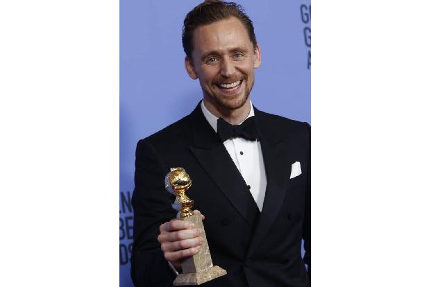 Auch Tom Hiddleston vergaloppierte sich einst in einer Rede. Als er 2017 für seine Rolle in der Miniserie 'The Night Manager...