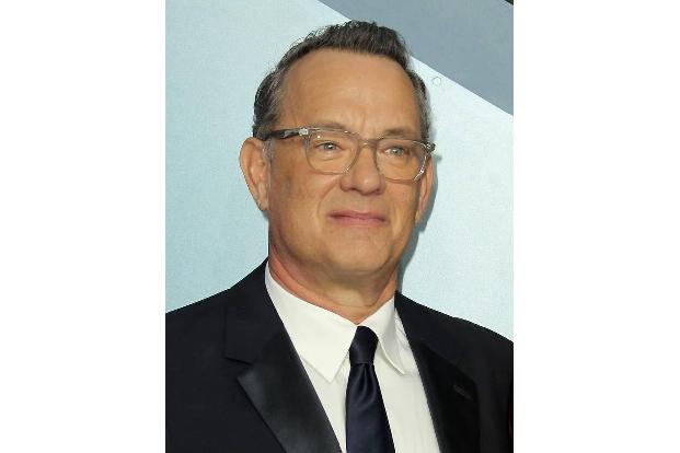 Er ist der Good Guy von Hollywood, und da verwundert es natürlich nicht, dass Tom Hanks gern die Armbeuge freimacht. Für den...