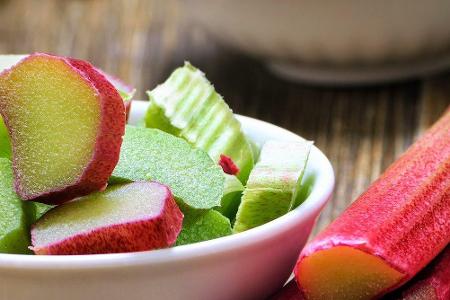 Schon seit dem Mittelalter ist die Substanz Sennosid A ein willkommenes Abführmittel. Heute steckt der Wirkstoff neben viele...