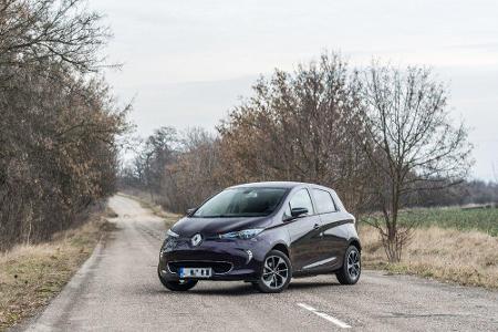 Der Renault Zoe ist einer der beliebtesten Stromer auf Deutschlands Straßen. Der GDV stuft den Franzosen eine Haftpflicht- s...