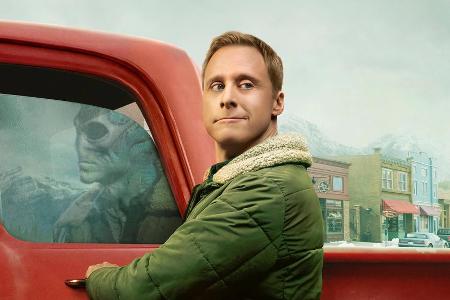 Alan Tudyk als gestrandeter Außerirdischer in 