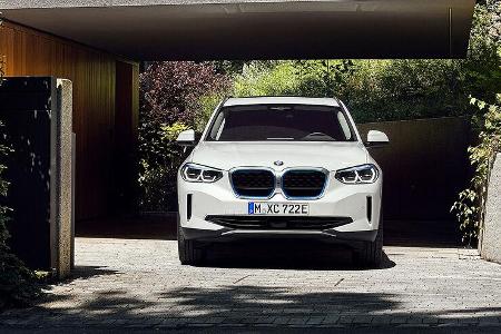 BMW iX3_Elektro-SUV