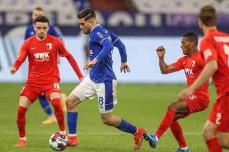 Am Sonntag empfing der stark abstiegsbedrohte FC Schalke 04 in der Bundesliga den FC Augsburg zum Duell. Gegen den FCA feier...