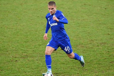 Ließ in seinen insgesamt 13 Bundesliga-Einsätzen in dieser Saison das ein oder andere Mal seine Qualität aufblitzen und konn...