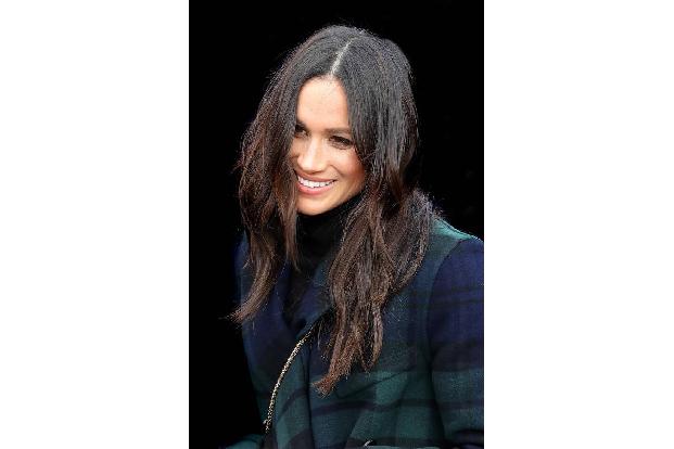 ...dass möglichst viele Menschen in ihren Nöten gehört und gesehen werden und ein besseres Leben führen können. Und die Gebu...