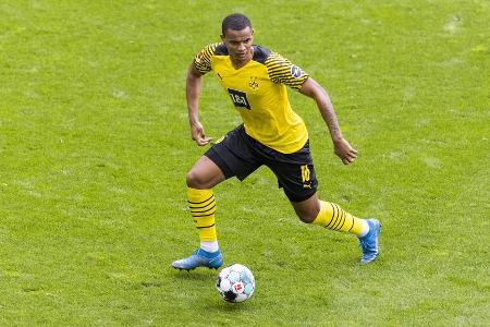 Hinterließ in den ersten Szenen einen wachen Eindruck und lief die gefährlichen Räume verlässlich zu. Verteidigte auch in de...