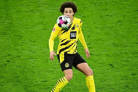 Stand erstmals seit Januar wieder für den BVB auf dem Platz und rückte für die letzte halbe Stunde auf die Sechser-Position....