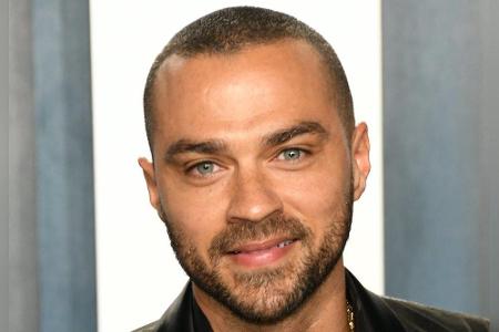 Auch Jesse Williams alias Dr. Jackson Avery ist geschieden. Fünf Jahre war er mit Aryn Drake-Lee verheiratet. Sie haben zwei...