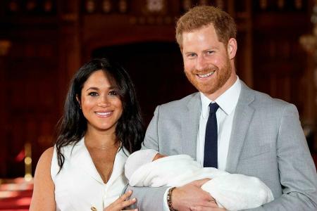 Mit ihr scheinen ihm die öffentlichen Termine wirklich Spaß zu machen: Prinz Harry und seine Ehefrau, Herzogin Meghan. 2019 ...