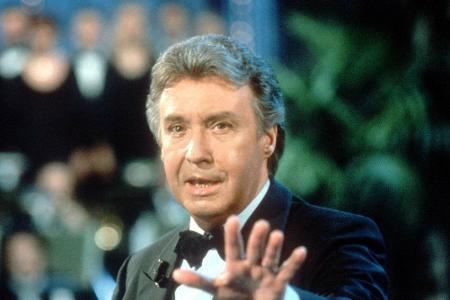 Das Wiener Multitalent Peter Alexander (1926-2011) war nicht nur ein Sänger und am renommierten Max-Reinhardt-Seminar ausgeb...