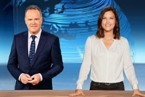 Christian Sievers und Hanna Zimmermann präsentieren das "heute journal".