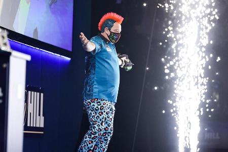 In einem dramatischen Finale gegen 'Bully Boy' Michael Smith gewinnt 'Snakebite' Peter Wright den Titel bei der Darts-WM 202...