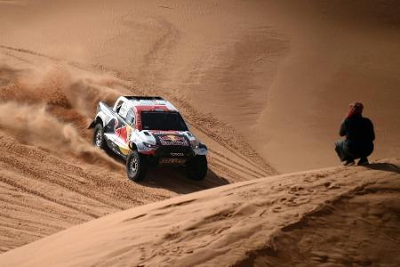 Rallye Dakar: Al-Attiyah baut Gesamtführung aus