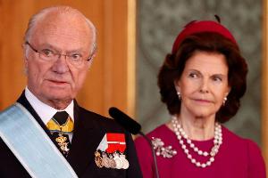 König Carl Gustaf und Königin Silvia haben sich in häusliche Isolation begeben.