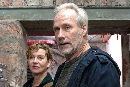 Die Ermittler Anna Janneke (Margarita Broich, l.) und Paul Brix (Wolfram Koch) im neuesten Frankfurter 