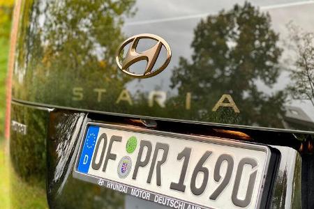 10/2021, Hyundai Staria Signature