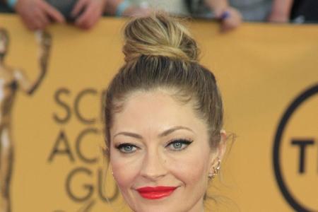 2001 starb ein kleiner Junge, nachdem Schauspielerin Rebecca Gayheart (48) ihn mit ihrem Auto erwischte. Dafür bekam sie weg...