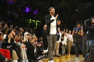 Mit Jordan und Co.: Nowitzki steht im NBA-Jubiläumsteam