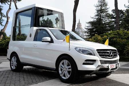 Mercedes M-Klasse Papst Benedict