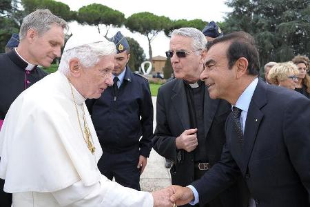 Renault Kangoo Maxi Z.E. Papst Benedict