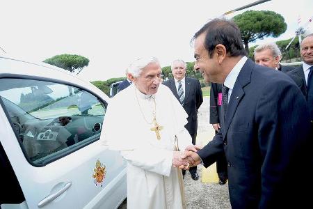 Renault Kangoo Maxi Z.E. Papst Benedict