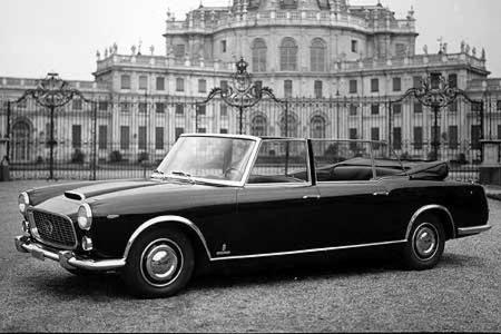 Lancia Flaminia als Papa-Mobil.
