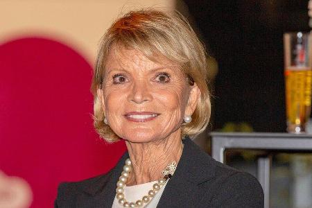 Uschi Glas freut sich über zwei neue Enkel.