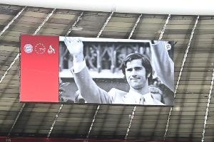 "Legende des Sports": SportpresseBall würdigt Gerd Müller