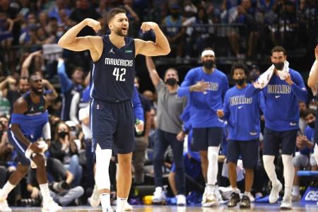 Kleber siegt weiter mit den Mavericks - Theis verliert