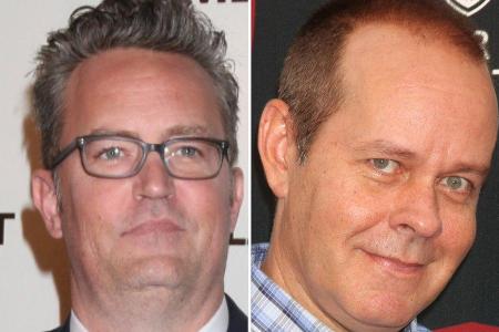 Matthew Perry (l.) hat mit James Michael Tyler einen 