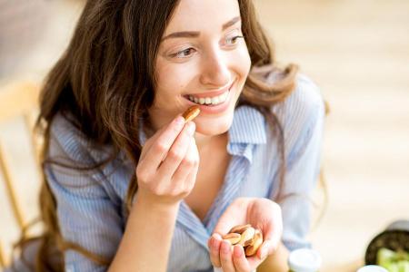 Wenn gar nichts mehr geht, darf man natürlich auch mal dem Heißhunger verfallen. Das sollte sich allerdings in Grenzen halte...