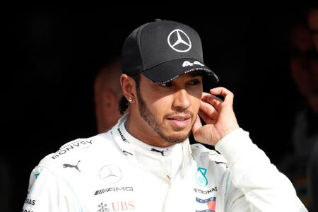 Kurz nach seinem Sieg in Bahrain am 29. November wurde Formel-1-Weltmeister Lewis Hamilton positiv auf das Coronavirus getes...